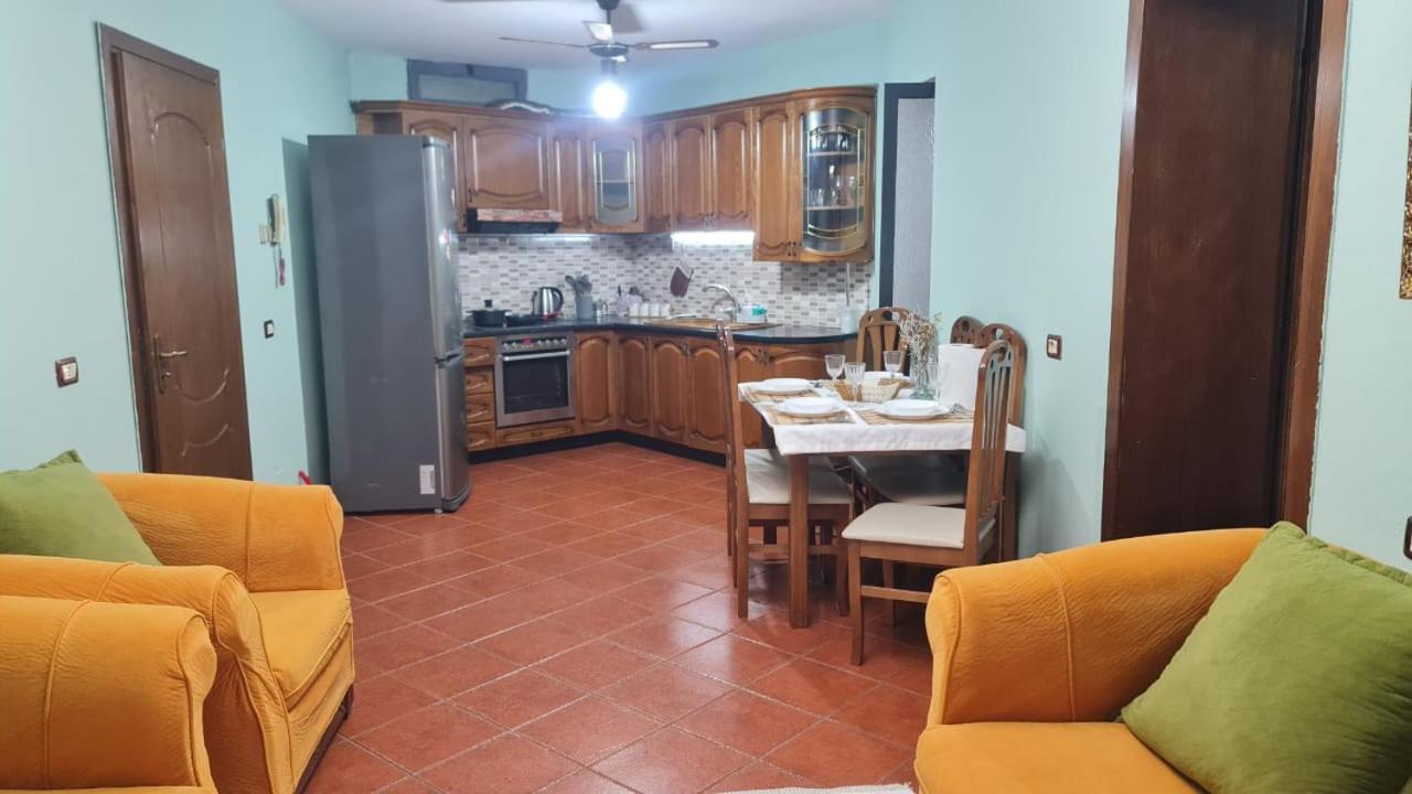 Calmly, Spacious Apartment Next To Usa Embassy Tiranë Luaran gambar