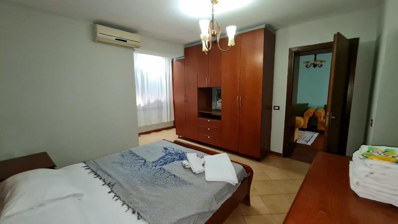 Calmly, Spacious Apartment Next To Usa Embassy Tiranë Luaran gambar